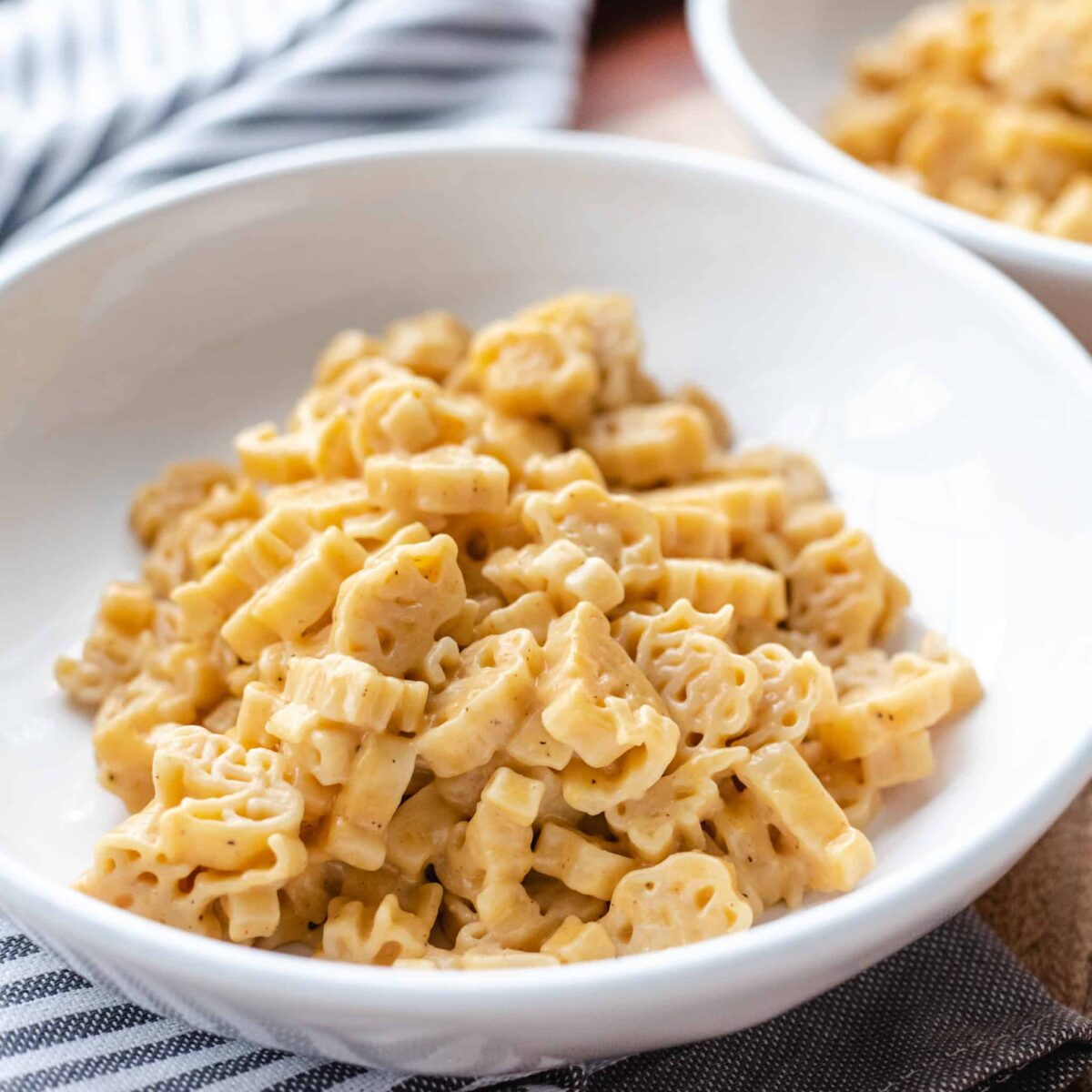 Macaroni and cheese in a serving bowl.