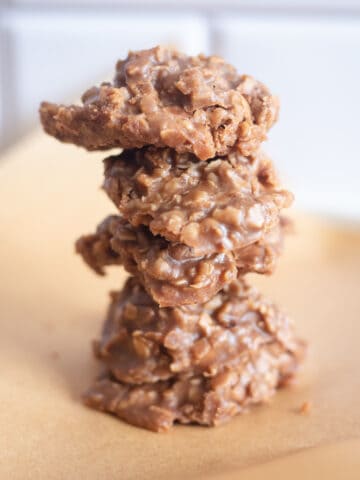 A stack of nut-free no bake cookies.